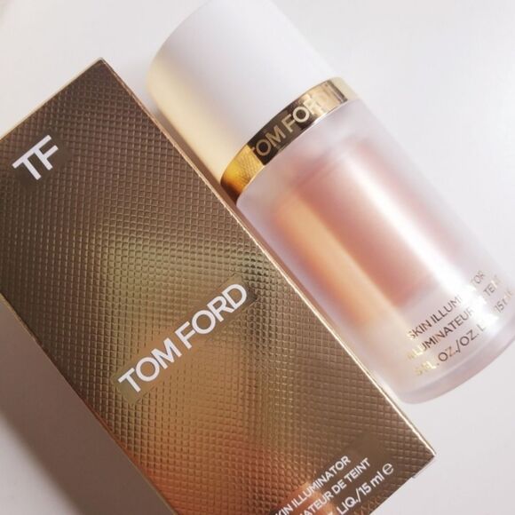 Tom Ford Soleil Liquid Face & Body Illuminizer 02 Rose - Picture 1 of 12